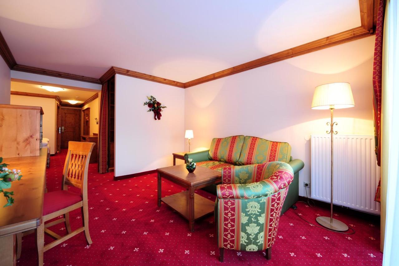 Hotel Max Serfaus Bagian luar foto