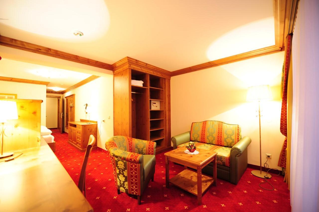 Hotel Max Serfaus Bagian luar foto