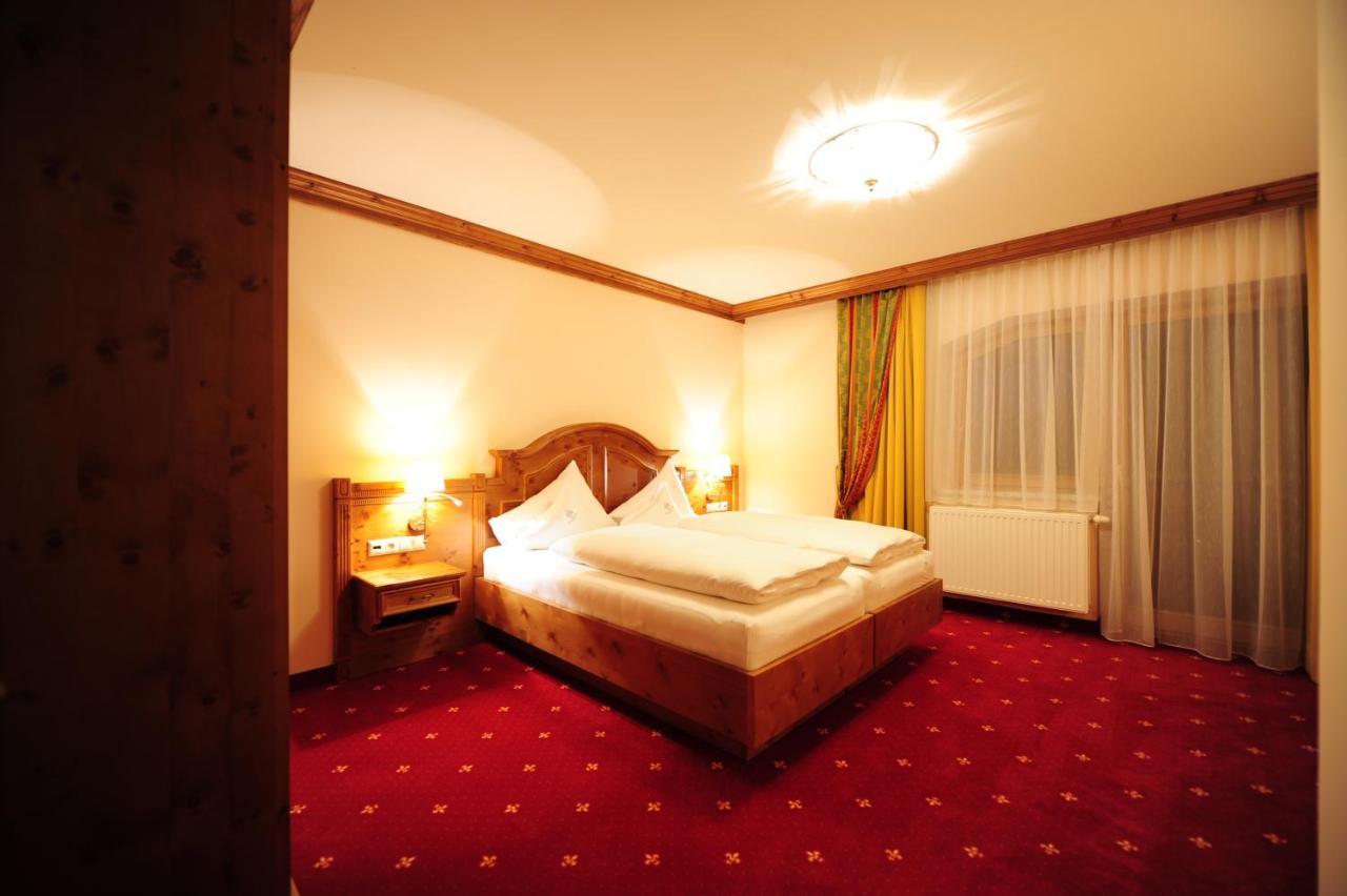 Hotel Max Serfaus Bagian luar foto